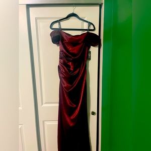 Wine colored Vince Camuto dress - new with tags!